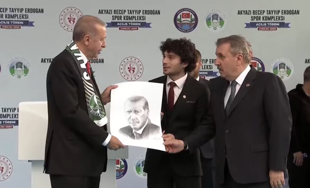 "Alevilik, Şiilik ne karıştırıyorsun bunları" diyen Erdoğan'dan Kılıçdaroğlu'na: Bizim Alevilik diye bir dinimiz yok - Resim: 3