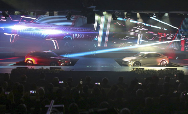 Mansur Yavaş yerli otomobil paylaşımı ile takdir topladı - Resim: 0