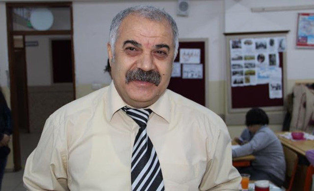 Aydın İmam Hatip Lisesi'nde sarıklı-şalvarlı derse giren 3 öğrenci ortalığı karıştırdı - Resim: 1