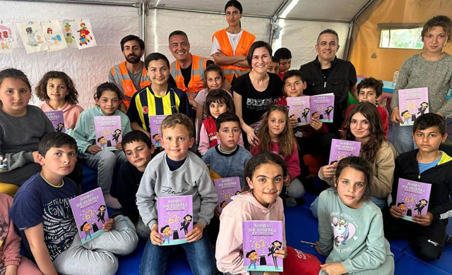 Cihan Baba ve Burcu Haboğlu Baba yüzleri güldürdü! - Resim: 0