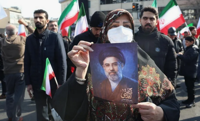 İran'da yaralı lider bilmecesi! Mücteba Hamaney nerede, öldü mü? - Resim: 1