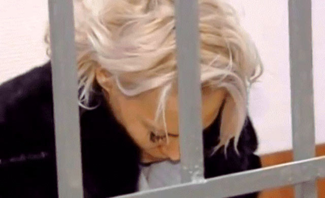 13 yaşındaki kızının bekaretini satılığa çıkardı hayatının şokunu yaşadı - Resim: 4