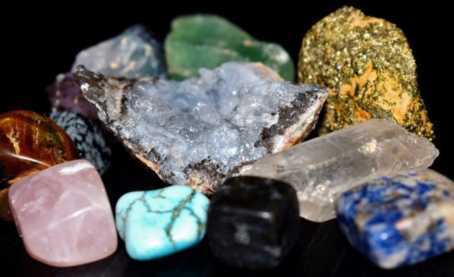 Kamerun'da dünyada nadir görülen 300 yeni mineral keşfedildi - Resim: 1