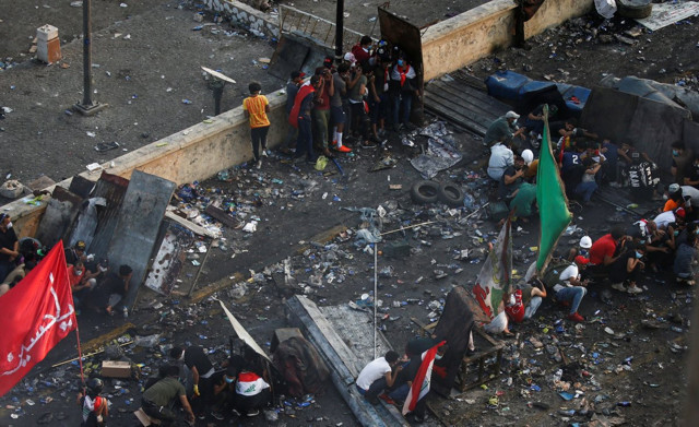 Irak'ta polis göstericilere ateş açtı! Onlarca ölü ve yaralı var - Resim: 1
