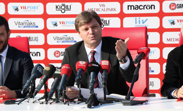 Ertuğrul Sağlam Samsunspor'a imzayı attı bombayı patlattı - Resim: 0