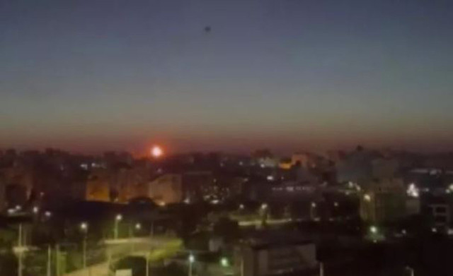 Rusya kabusa uyandı! Peş peşe patlamalar... Vali açıklama yaptı: Ölü ve yaralılar var - Resim: 0