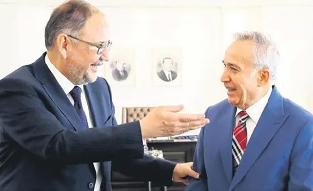 Bakan Mehmet Özhaseki ameliyat oldu! Yüzündeki şişlikle çalışmaya başladı! 'Of' çektiren soru... - Resim: 2