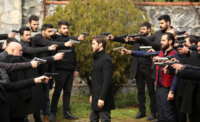 Hangi diziyi izlerken ne yiyoruz! Çarpıcı araştırma... - Resim: 2