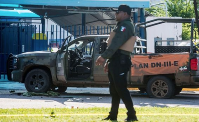 El Chapo'nun oğlunu tutuklayan polis 150 kurşunla infaz edildi - Resim: 0