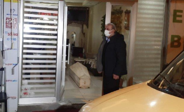 Otelde kalan kadın çocuğunun gözü önünde iple boğularak öldürüldü - Resim: 0