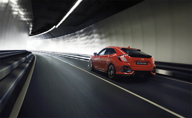 Honda Civic hatchback yenilendi şimdi daha sportif - Resim: 0
