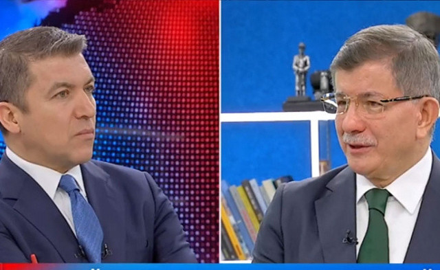 Ahmet Davutoğlu'ndan akıllara ziyan istifa iddiası! Bütün AK Parti teşkilatları istemiş - Resim: 0