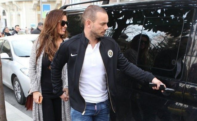 Wesley Sneijder Yolanthe Cabau'ya servet ödeyecek - Resim: 2