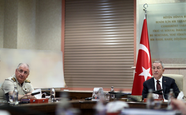 Hulusi Akar: Şu ana kadar 342 teröristin etkisiz hale getirildi - Resim: 0