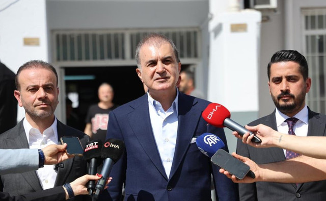 AK Parti Genel Başkan Yardımcısı Ömer Çelik: 'Türkiye'de kaybeden kimse yok' - Resim: 0