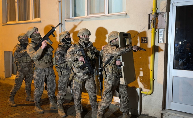 Sosyal medyadaki paylaşımlar savcılığı harekete geçirdi! Edirne'de 'şafak' operasyonu - Resim: 0