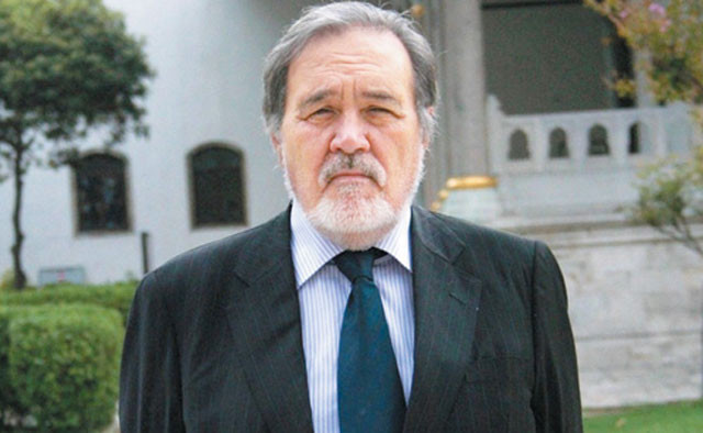 İlber Ortaylı TRT 1'in Payitaht Abdülhamid dizisini yerden yere vurdu!  - Resim: 2