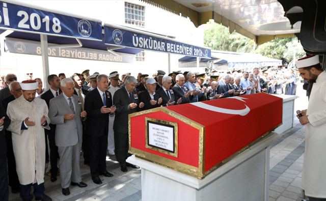 Akar ve komuta kademesinden Orgeneral Mehmet Hikmet Bayar veda - Resim: 4