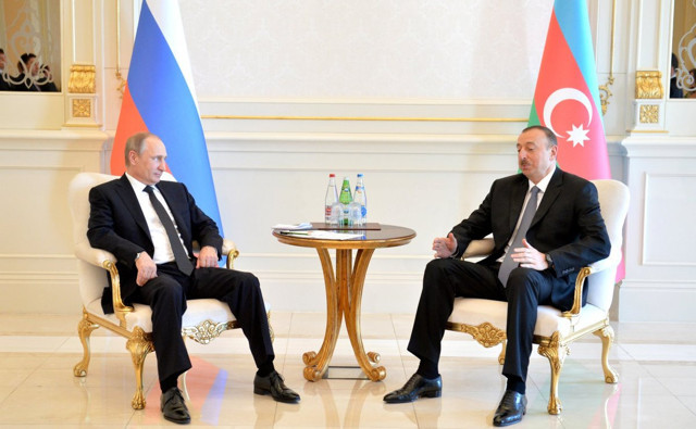 Putin çatışmalar sonrası ilk kez Aliyev'le görüştü! Ermenistan'a soğuk duş - Resim: 0