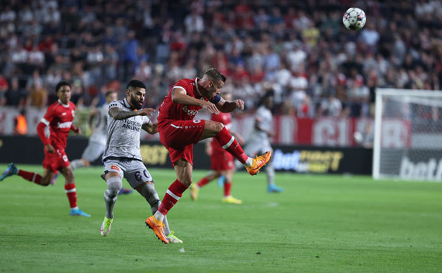 Başakşehir Belçika'da destan yazdı UEFA Avrupa Konferans Ligi'nde gruplara kaldı - Resim: 1