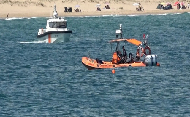 Mersin'de serinlemek için girdiği denizde kaybolan öğrencinin cansız bedeni bulundu.. - Resim: 0