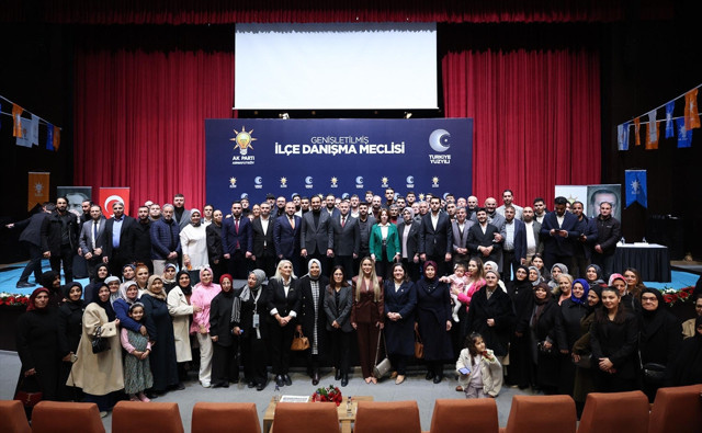 CHP'den istifa edip AK Parti'ye katıldılar - Resim: 0