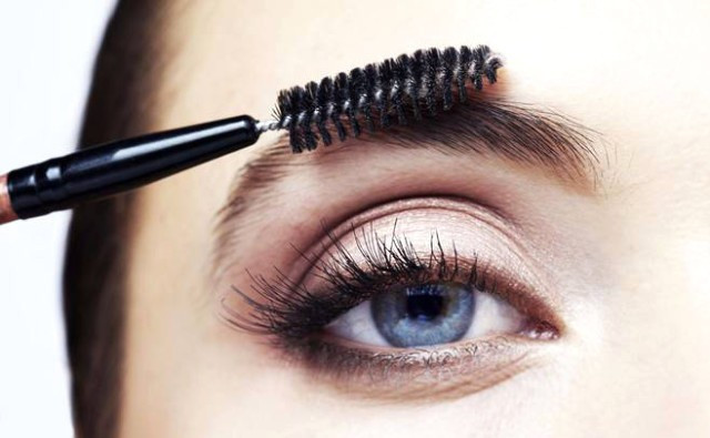 Maskara fırçalarınızı sakın atmayın! - Resim: 1