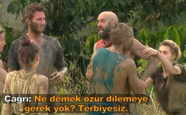 Çağrı Atakan Survivor sunucusu Murat Ceylan'ın üzerine yürüdü Acun Ilıcalı resti çekti - Resim: 2