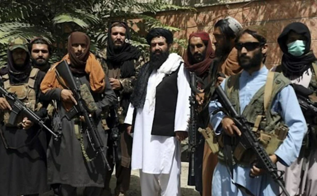 Kabil'de IŞİD'den intihar saldırıları! Ölenlerin sayısı artıyor işte son gelişmeler - Resim: 2