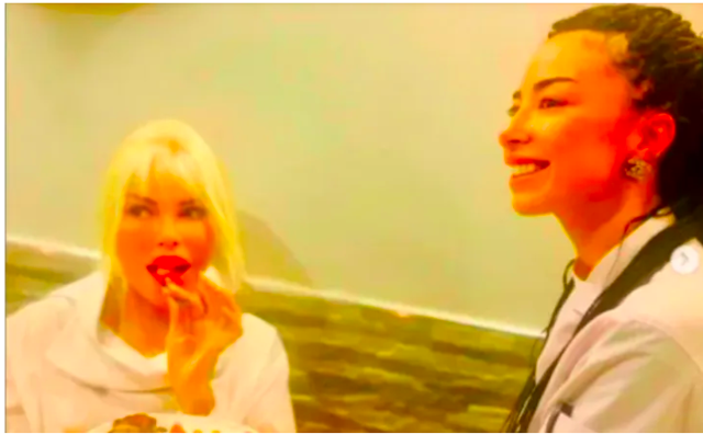 Burcu Önal aslen nereli kaç yaşında babası yaşıyor mu? Masterchef Önal ailesi - Resim: 0