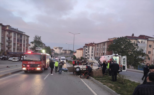Bartın'da polisin dur ihtarına uymadı kazada hayatını kaybetti - Resim: 0