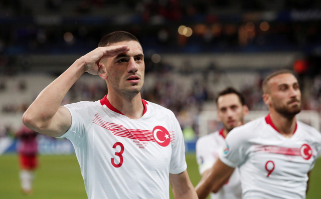 Juventus'tan Merih Demiral'ın asker selamıyla ilgili açıklama - Resim: 1