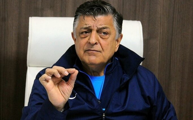 Yılmaz Vural: bir müddet hepimiz kadro dışı kalalım - Resim: 0