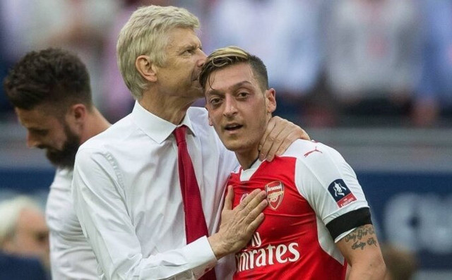 Fenerbahçe, Arsene Wenger ile görüştü! Erol Bulut yolcu - Resim: 0