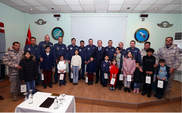 Cumhurbaşkanı Erdoğan'dan 'Koca Yusuf' personeline teşekkür telefonu - Resim: 0