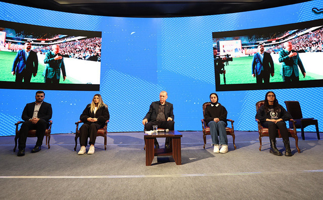 Erdoğan'dan Aydın'da altılı masaya olay benzetme! Dikkat çeken pankartları tek tek okudu... - Resim: 8