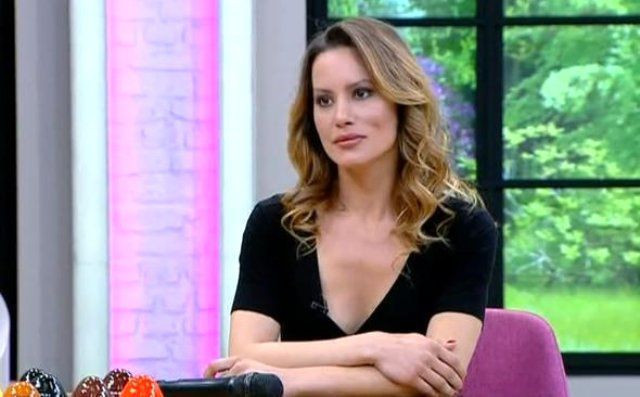 Yıldız Asyalı estetik iddalarını yalanladı! Bakın yüzüne ne olmuş - Resim: 2