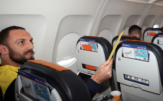 Fenerbahçeli futbolcuları duygulandıran mektup - Resim: 0