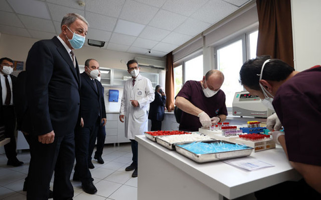 Bakan Mustafa Varank'tan yerli aşı açıklaması: Faz 2 sonuçları bu ay sonu Sağlık Bakanlığı'na iletilecek - Resim: 1