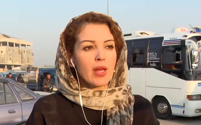 Kübra Par'dan Nagehan Alçı’ya 'başörtüsü' göndermesi - Resim: 0