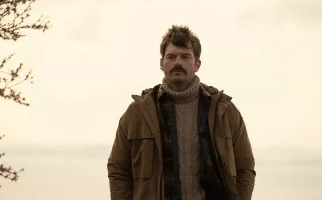 Boğa Boğa filmi sosyal medyaya damga vurdu! Kıvanç Tatlıtuğ ve Funda Eryiğit'in cesur sahnesi olay oldu - Resim: 3