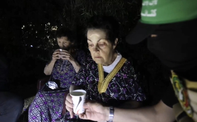 Hamas'ın serbest bıraktığı rehine ilk kez konuştu, yaşadıklarını anlattı - Resim: 0