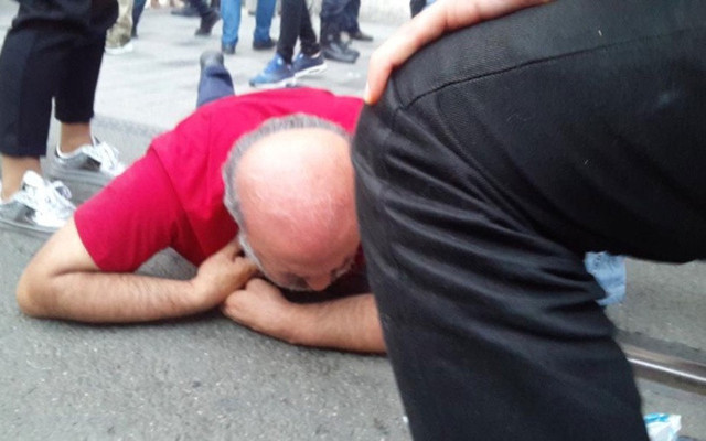 Beyoğlu'nda yeryüzü sofrası! Yazar İhsan Eliaçık hakkında karar verildi - Resim: 1