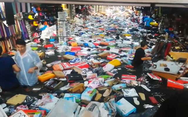 Mustafa Varank açıkladı: Erdoğan Eminönü esnafına 100 bin TL kredi talimatı verdi - Resim: 0