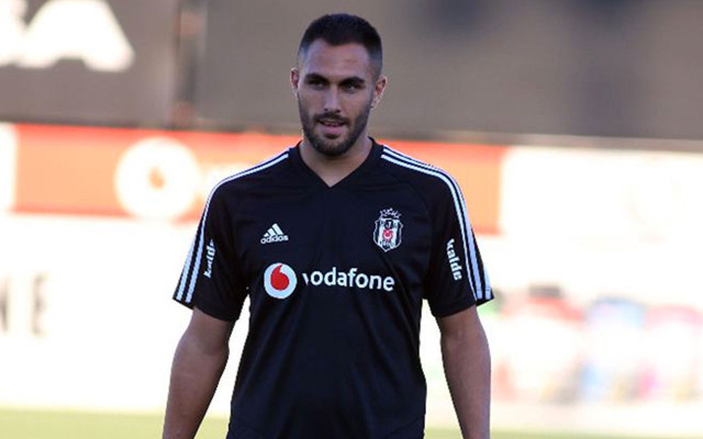 Beşiktaş'ta sakatlık şoku! Ruiz bir ay sahalarda olmayacak - Resim: 0