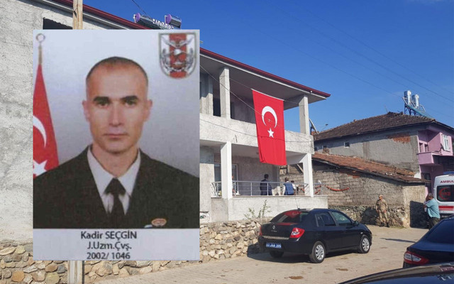 Askeri araç 150 metrelik uçuruma yuvarlandı: 2 şehit 5  yaralı var - Resim: 1