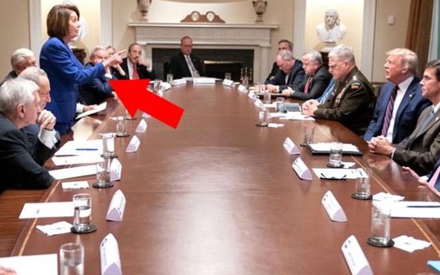 ABD'de Demokratlar Trump'ı yerden yere vurdu: Erdoğan'a her şeyi verdi - Resim: 0