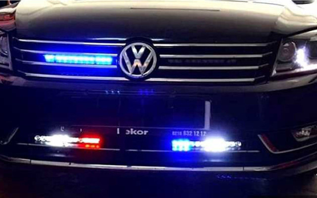 MHP'li Enginyurt'tan ilginç 'çakar' savunması: Ne yaptık araçların üzerinden mi geçtik? - Resim: 0