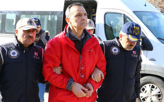 Metin İyidil depremi! Kızı ve Nihat Özdemir'in oğlu olan damadı gözaltında - Resim: 2