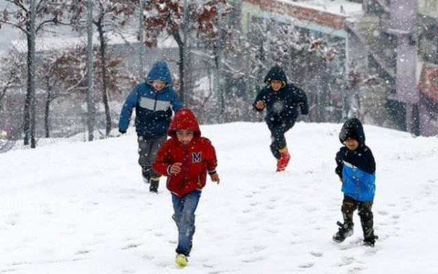 8 ilde eğitime kar tatili! 5 Şubat Çarşamba kar tatili ilan edilen il ve ilçeler - Resim: 0